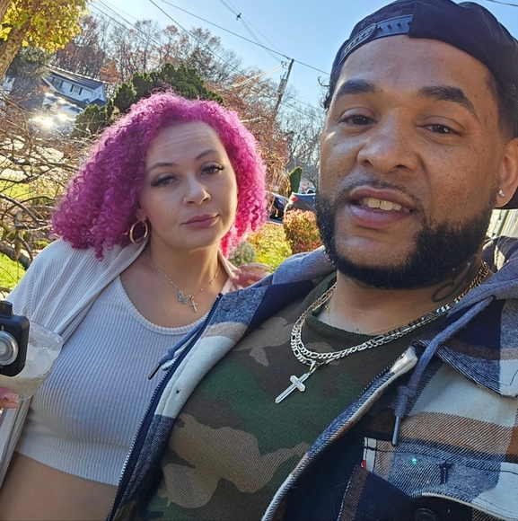 Meet your Posher, Jay - Picture 3 of 4